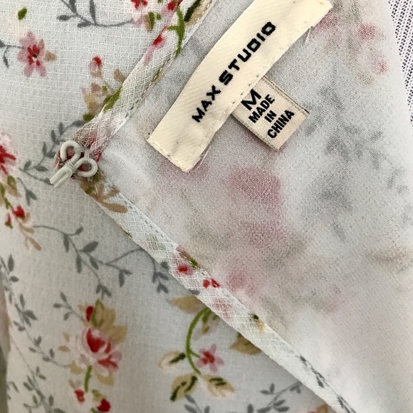 Floral Print Top - Picture 5 of 5